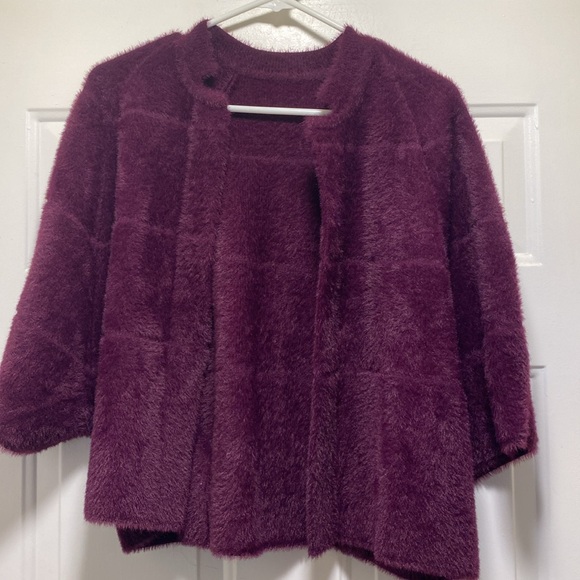 Fuzzy Sweater Jacket Cropped Oversized size M Plum Purple Grape - Picture 3 of 7